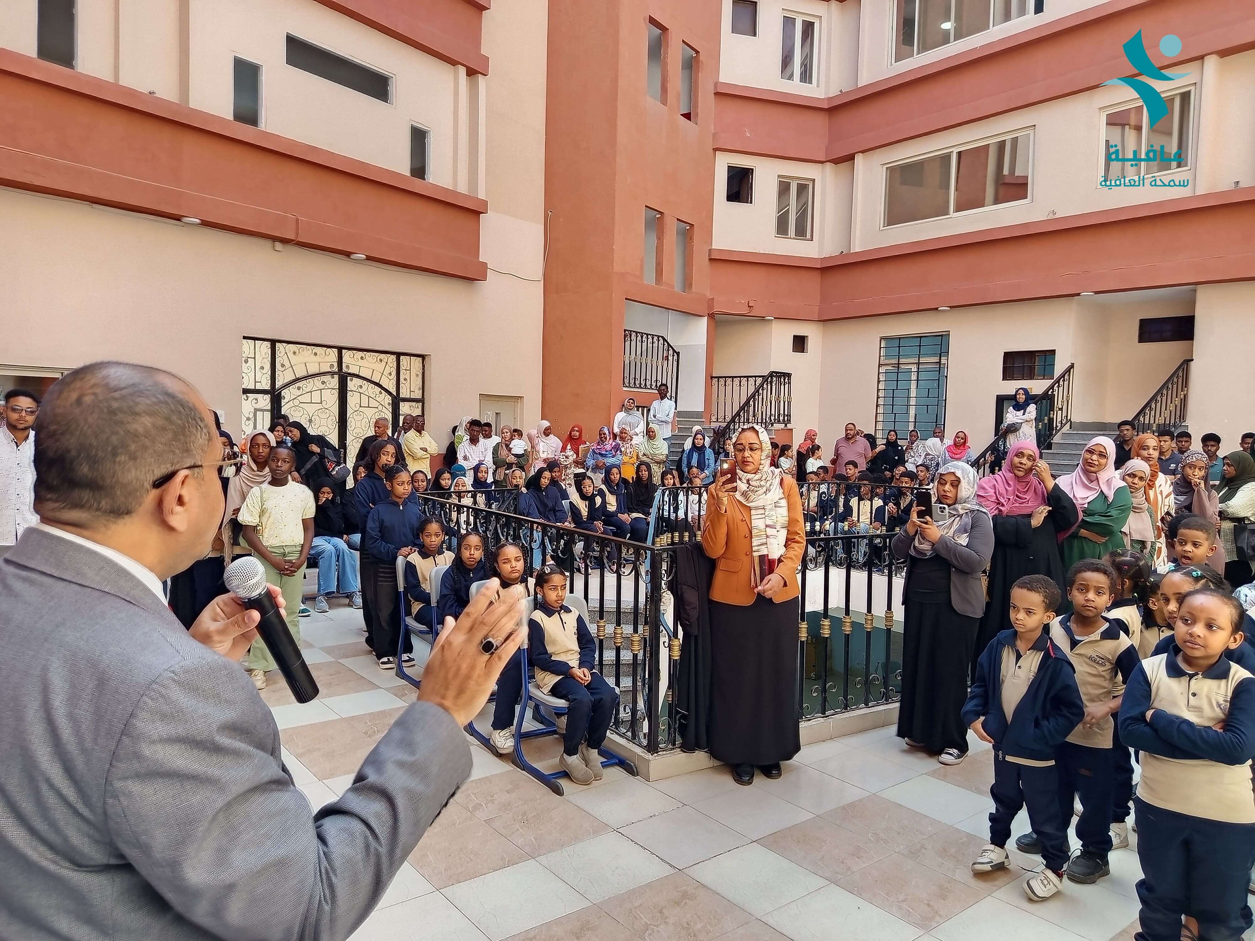 جولة بالمدارس